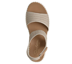 Wilshire Blvd - Summertime Inspo | Skechers USA