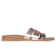 BOBS Desert Kiss Low - Peak Look | Skechers on sale