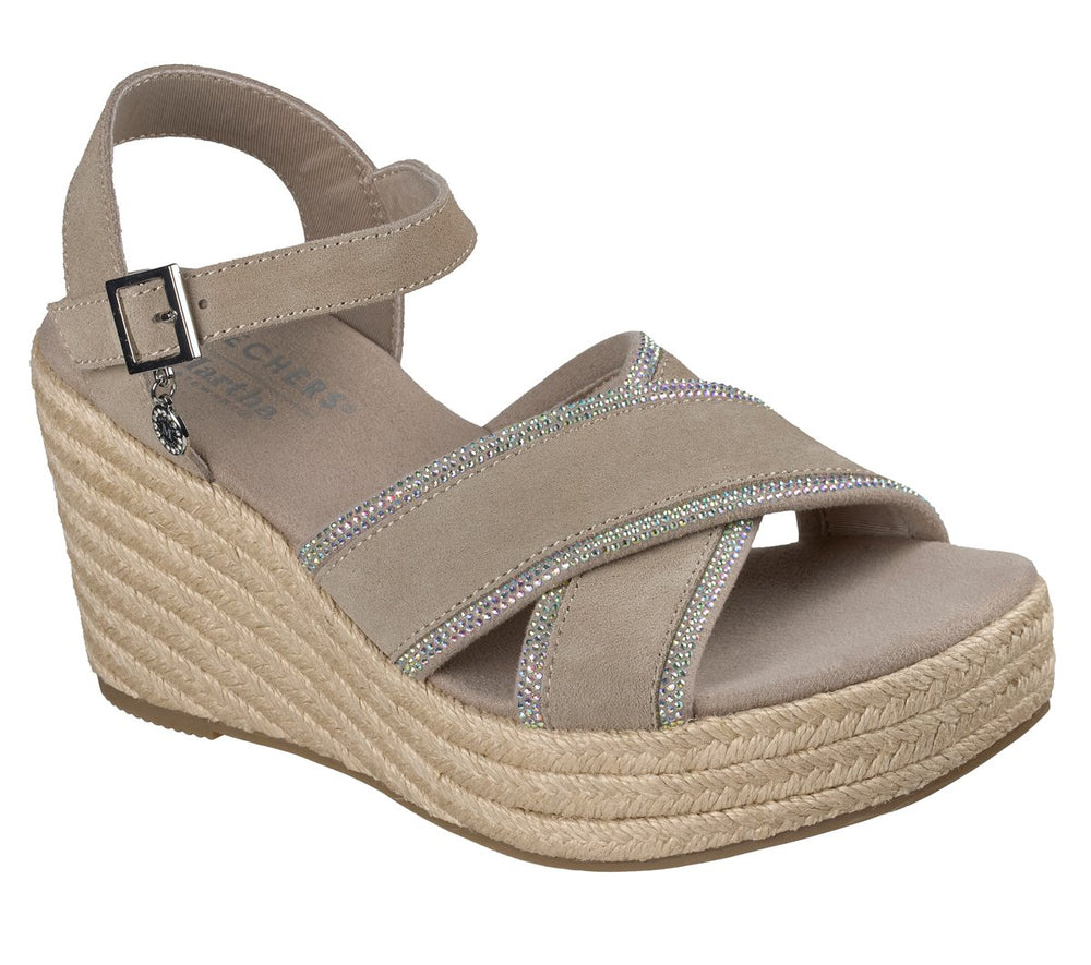 Martha Stewart: Iris - Modest Queen | Skechers on sale