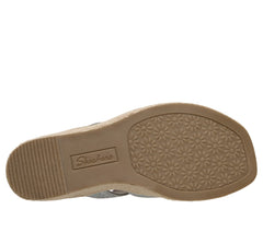 Martha Stewart: Iris - Unstoppable | Skechers US
