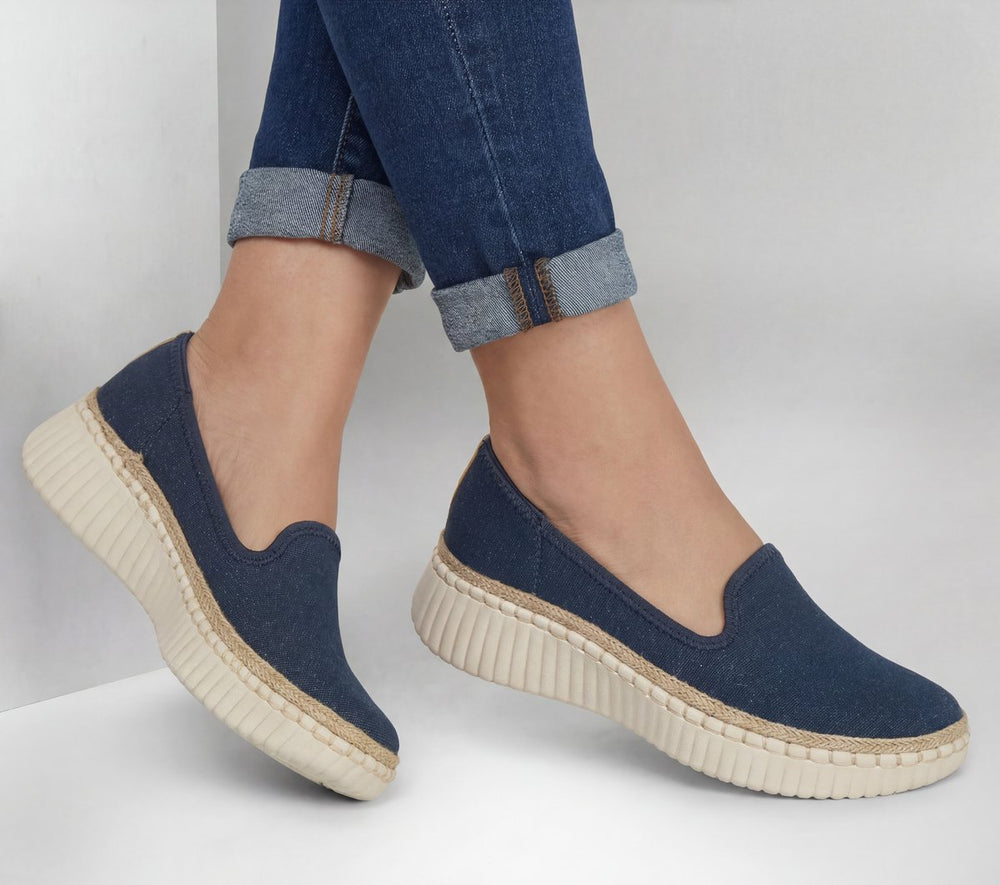 Wilshire Blvd - Be My Muse | Skechers on sale