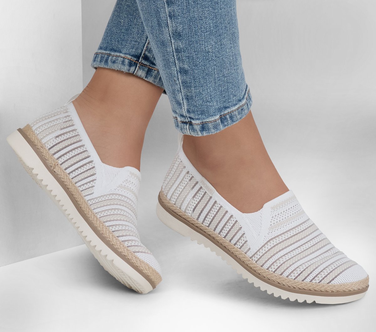 BOBS Flexpadrille LO - So Chic | Skechers sale