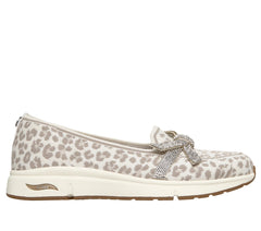 Martha Stewart: Arch Fit Living | Skechers discount