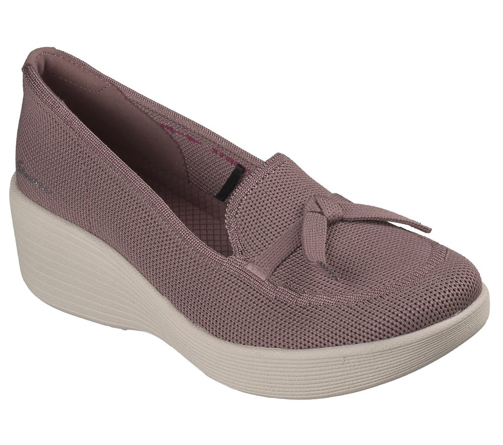 Relaxed Fit: Parallel Lite - Soaring Softly | Skechers near me