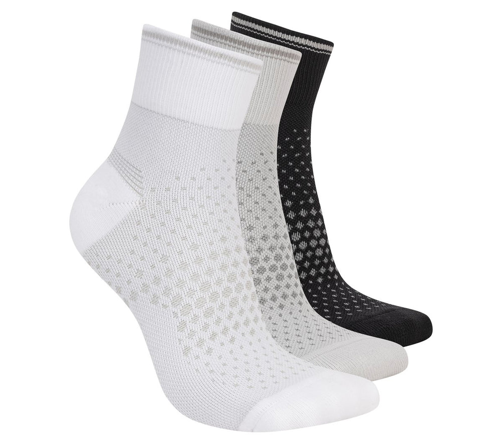 3 Pack Women's Reflective Performance Quarter Socks | Skechers USA